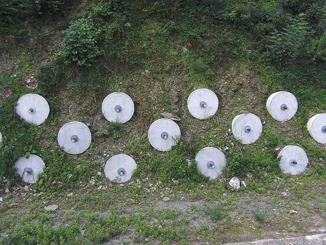 Ancoraggi flottanti e autoperforanti Sirive per la stabilizzazione di frane e versanti